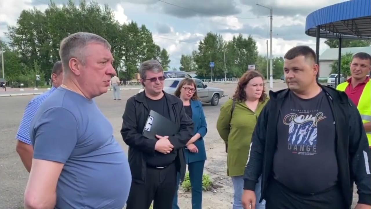 Жена генерала гурулева фото Беседа Гурулёва с подрядчиком - YouTube