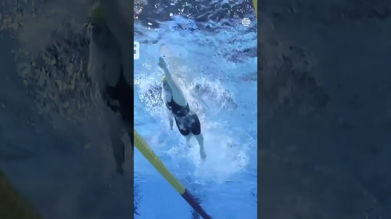 Напряженная борьба между Австралией и США в женской эстафете 4х200 м вольным стилем 