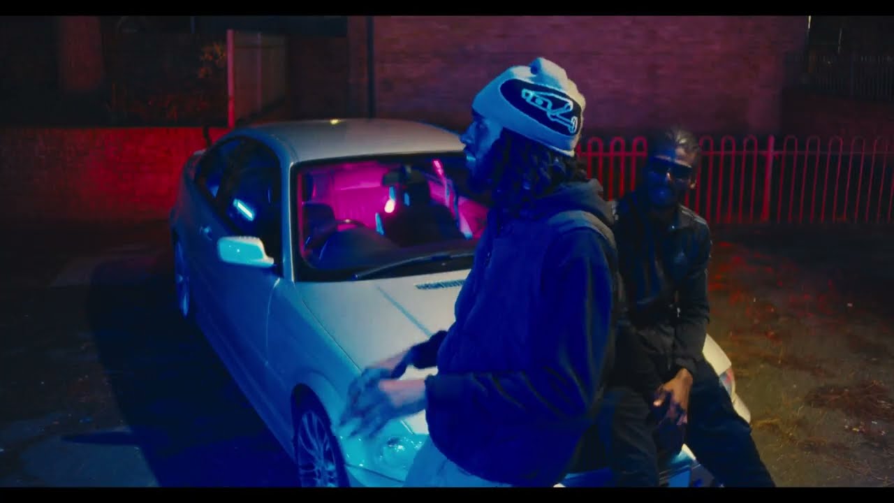 Guarda NU JAXX - 52 WEEKS su YouTube Guarda NU JAXX - 52 WEEKS su YouTube