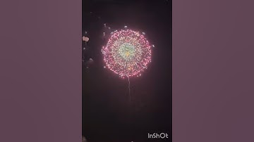 mind-blowing fireworks in Slowmo #fireworks #slowmotion #youtubeshorts #viral #ytshorts
