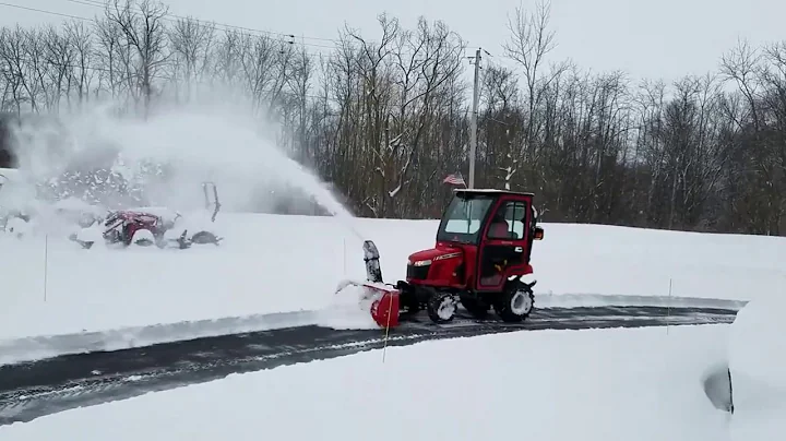 Massey Ferguson GC1700 Snow Fighter