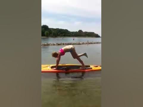 Flow'er SUP Yoga Zeeland - YouTube