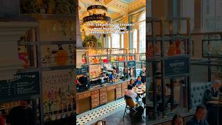 Inside one of London’s most unique pubs🍻#london #visitlondon  #londontravel #londonphotography