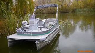 Алюминиевый понтон - катамаран на тихой воде / KOLIBRI Fishing Pontoon Boat P-500F on still water