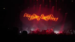 RADIOHEAD : Spectre into Climbing Up The Walls : {4K Ultra HD} : United Center : Chicago : 7/7/2018