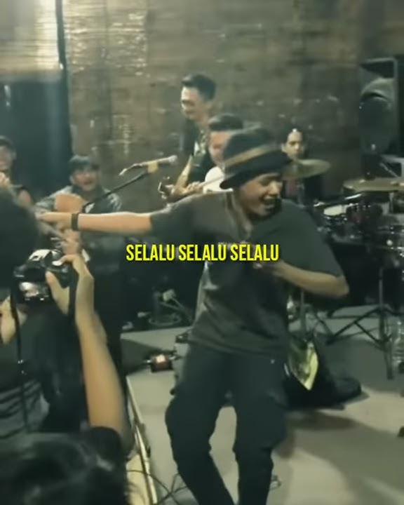 Story whatsapp pasukan tempur|hareudang hareudang