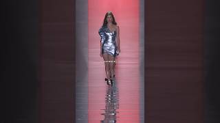 Catwalk vs Horsewalk❤‍#model #fashion #celebrity #bellahadid #ytshorts #fitness