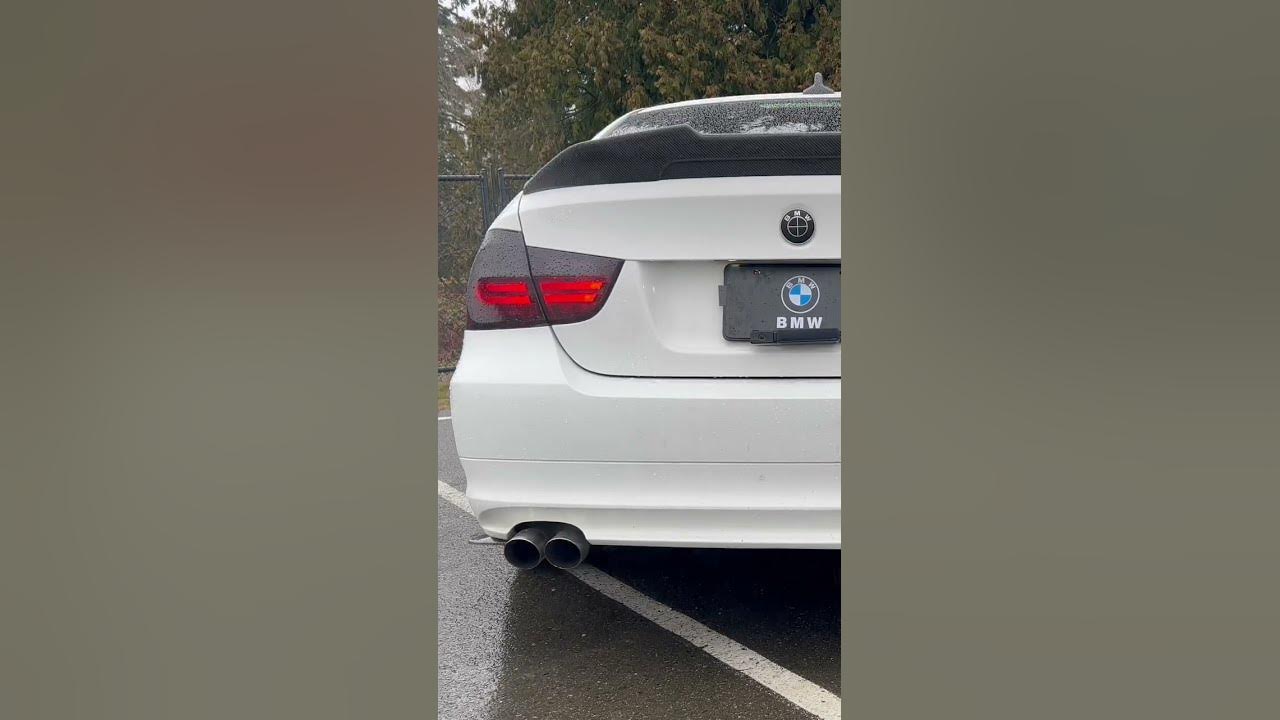 BMW 328i MUFFLER DELETE LIGHT REVS - YouTube