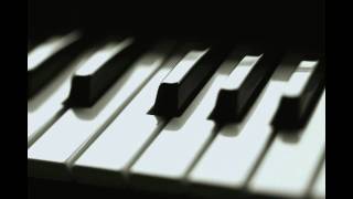 Video thumbnail of "Christina Aguilera - Beautiful (Piano)"