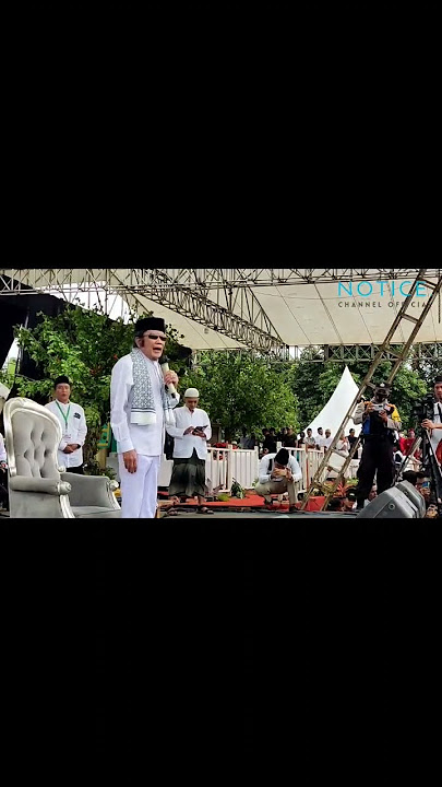 Sempurnanya Al-Quran | Ceramah H. Rhoma Irama #MiladDesaRawakalong