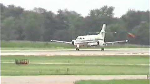 American Connection Jetstream 41 departure from SPI