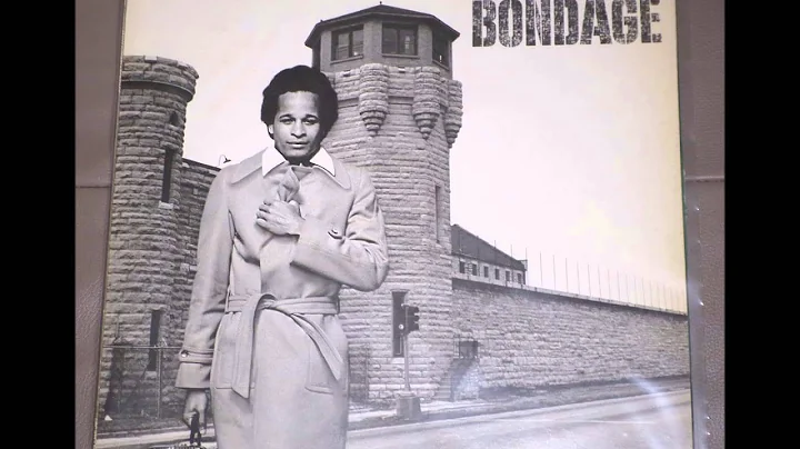 Angelo Bond - Reach For The Moon