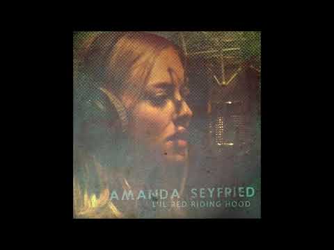 Amanda Seyfried – Lil' Red Riding Hood (1 Hour Loop)