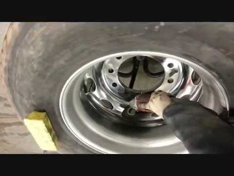 How to Polish and Buff your Aluminum Wheels to a Mirror Finish! 