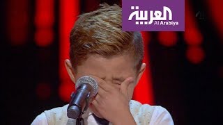 طفل فلسطيني يبكي فريق صباح العربية