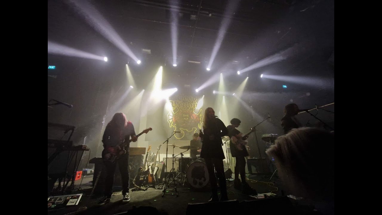 TOAD VENOM & VIRGINIA and the FLOOD - THREE HEARTS live @ Pustervik 230128