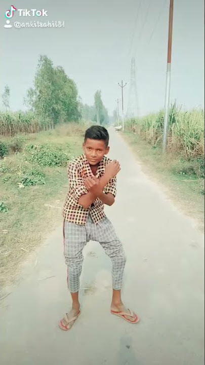 Upar Wali Ke Chakkar me Laika Khub pitail(4)