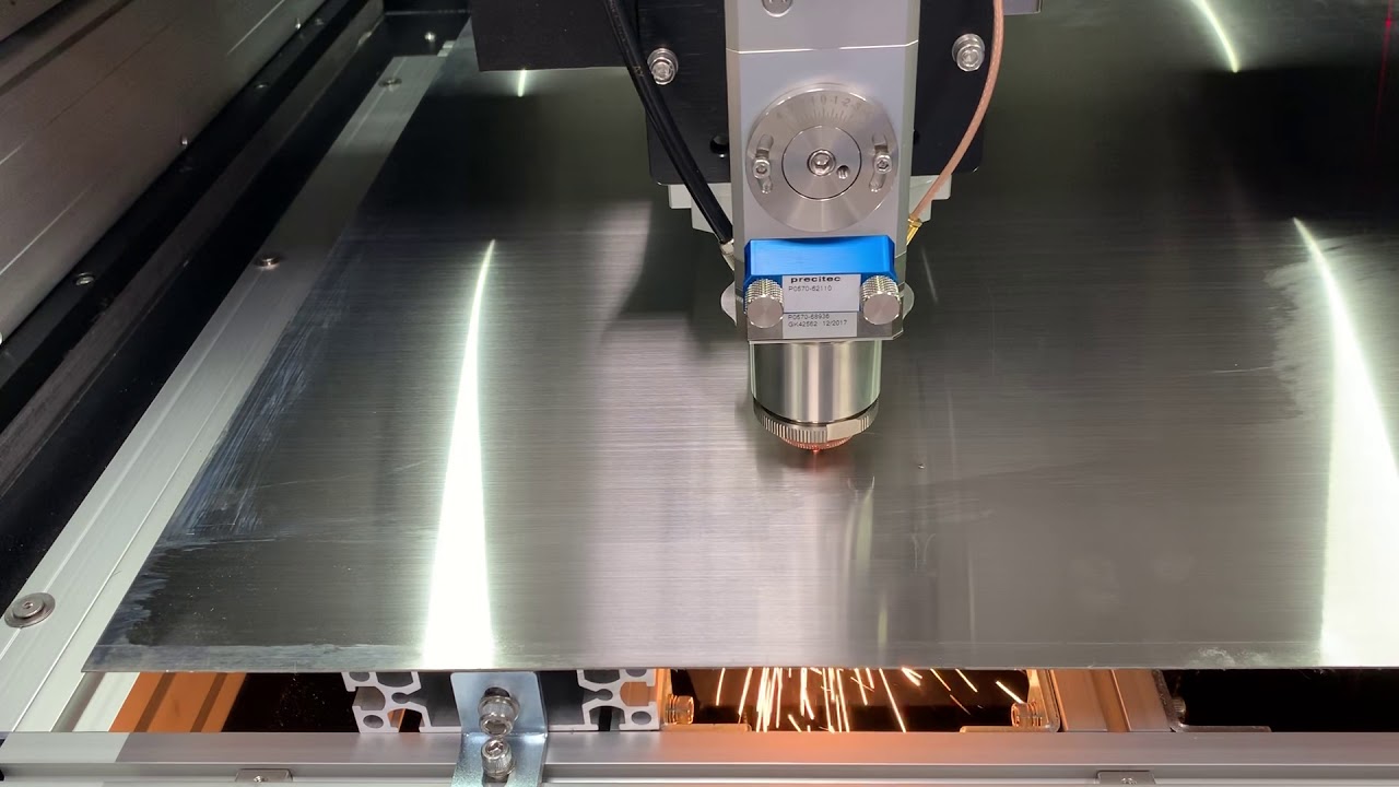 CLB150F Cutting 1mm Stainless Steel 700 mm/mins. YouTube