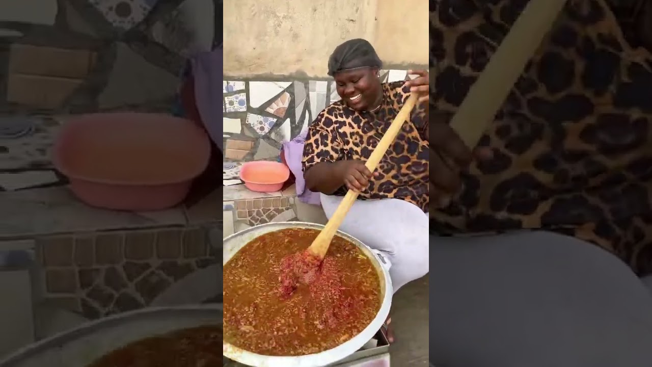 Jollof base recipe for 200 people #jollofrice #fyp #foodrecipes #bulkcooking # jollof stew
