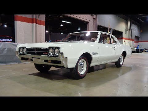 1966 Oldsmobile Olds 442 W-30 W30 Post Car in White & Engine Sounds My Car Story with Lou Costabile