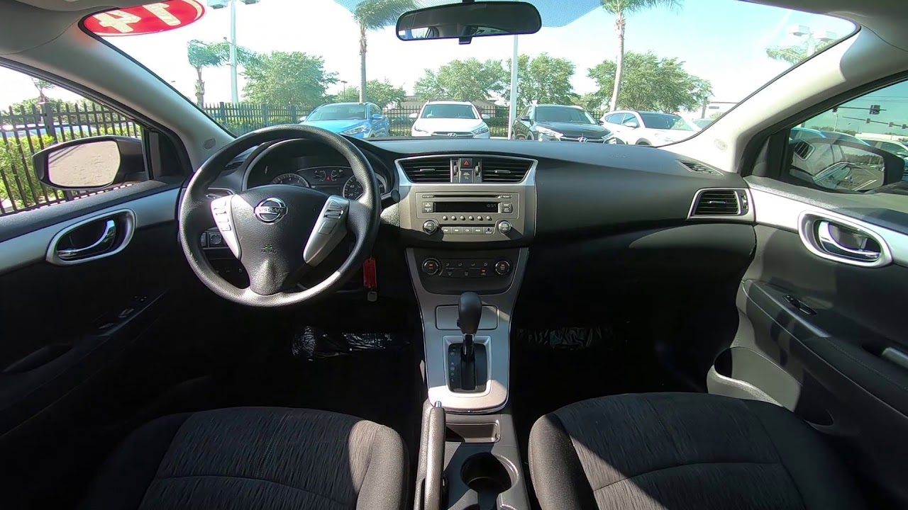2014 Nissan Sentra Sv Interior