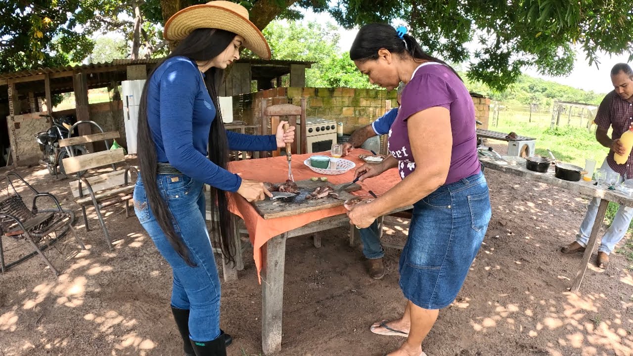 AGORA! CHURRASCO NA ROÇA 🔥🪵