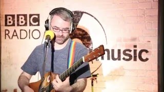 Steve Mason - Alive (live on 6music)