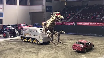 Monster Truck Destruction - Megasaurus