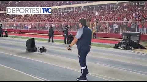 ¡Exclusiva! La reacción de la afición de Panamá cuando el Bolillo Gómez entraba al Rommel Fernández