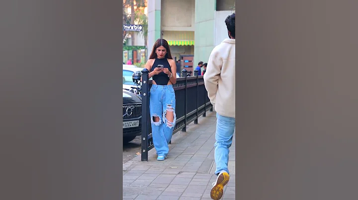 Mera Chand ka Tukda 🌙  #Shorts #ajpickuplines #love #OyeItsPrank