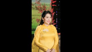 GIỮA MẠC TƯ KHOA NGHE CÂU HÒ NGHỆ TĨNH - MAI LOAN - CA KHÚC BẤT HỦ VỀ CHỦ TỊCH HỒ CHÍ MINH KÍNH YÊU