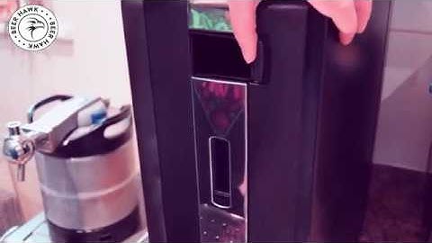 Perfect Draft - Loading a keg into the machine