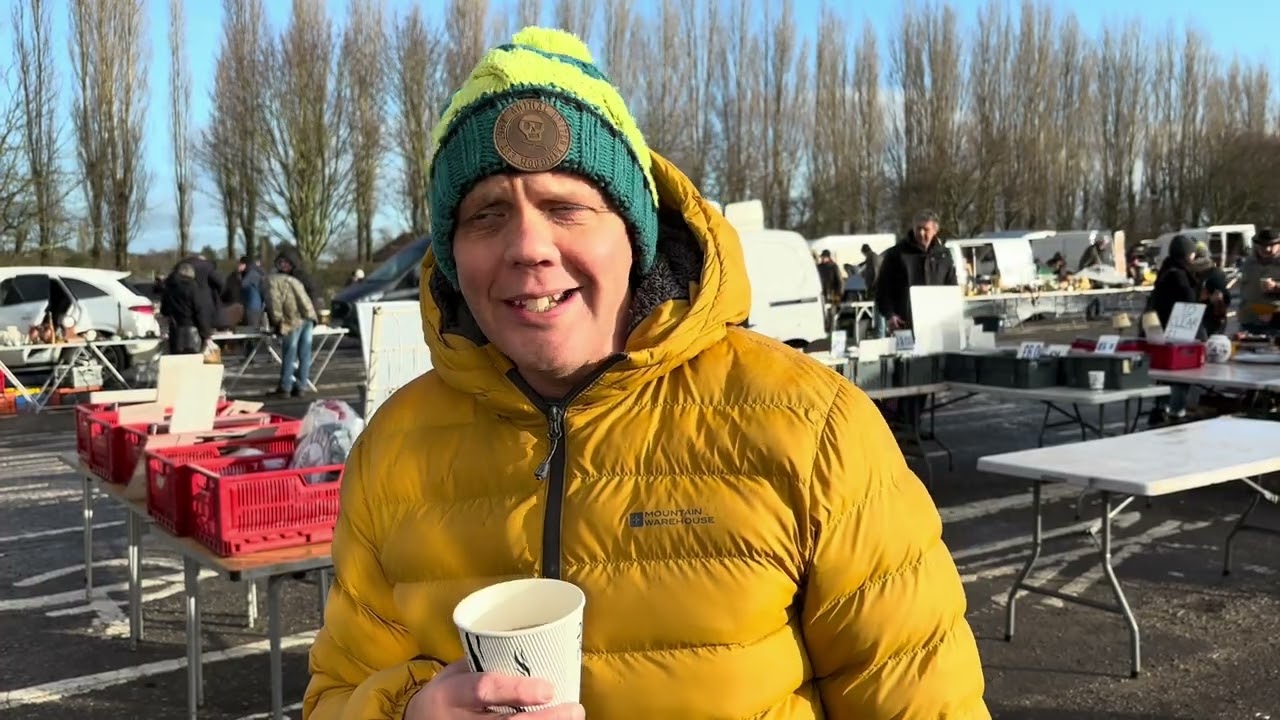 NEWARK RUNWAY MONDAY TREASURE TROVE OF ANTIQUES GEMS BUY SELL PROFIT DONT MISS THIS!