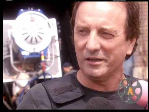 Cin Entracte le film : DE PRE EN FLIC