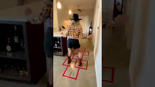 Daily life of an upstairs neighbor