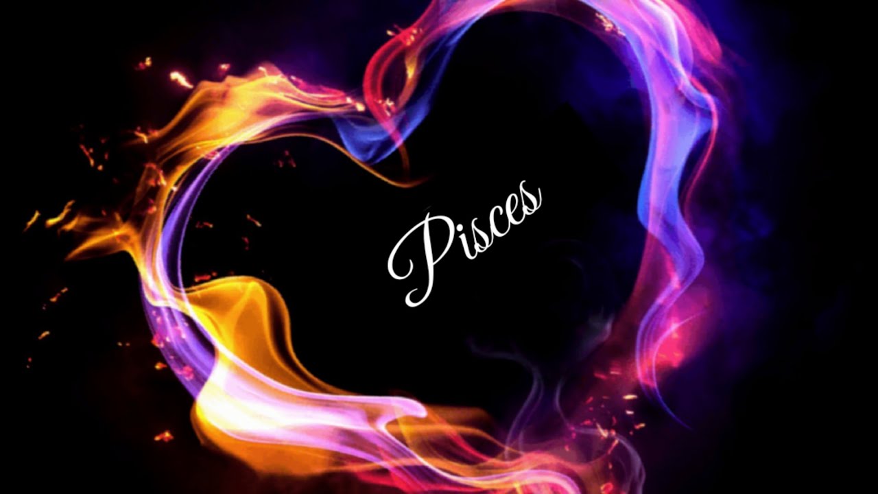 PISCES! ♓ This specific person Pisces, is Madly in love with you! ❤️ April 2022
