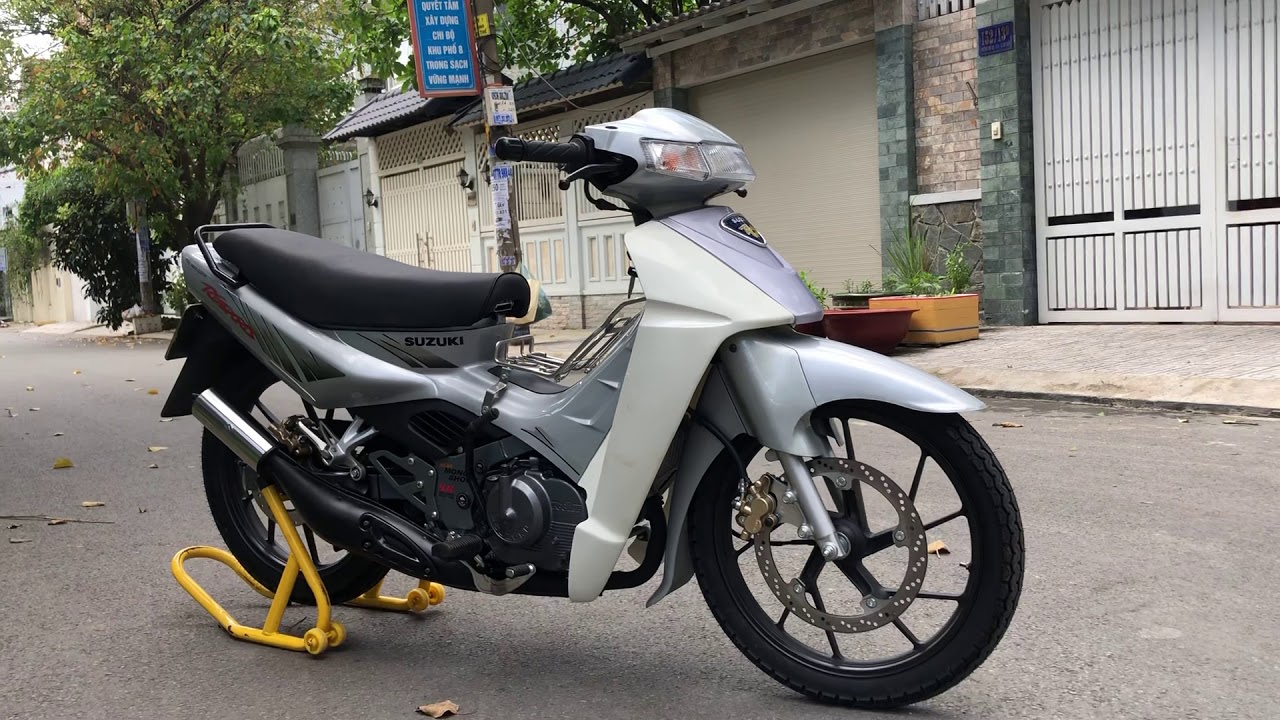 Cận cảnh Suzuki RGV 120  su xìpo màu lạ ở Sài Gòn