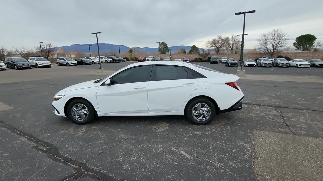 2026 Hyundai Elantra SE Albuquerque, North Valley, South Valley, Los Lunas, Rio Rancho NM