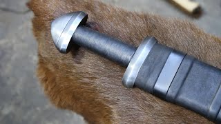 Forging a Viking sword, part 6, making the scabbard.