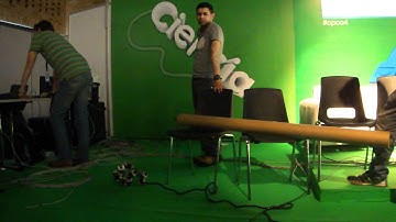 incline Pole climbing modular robot