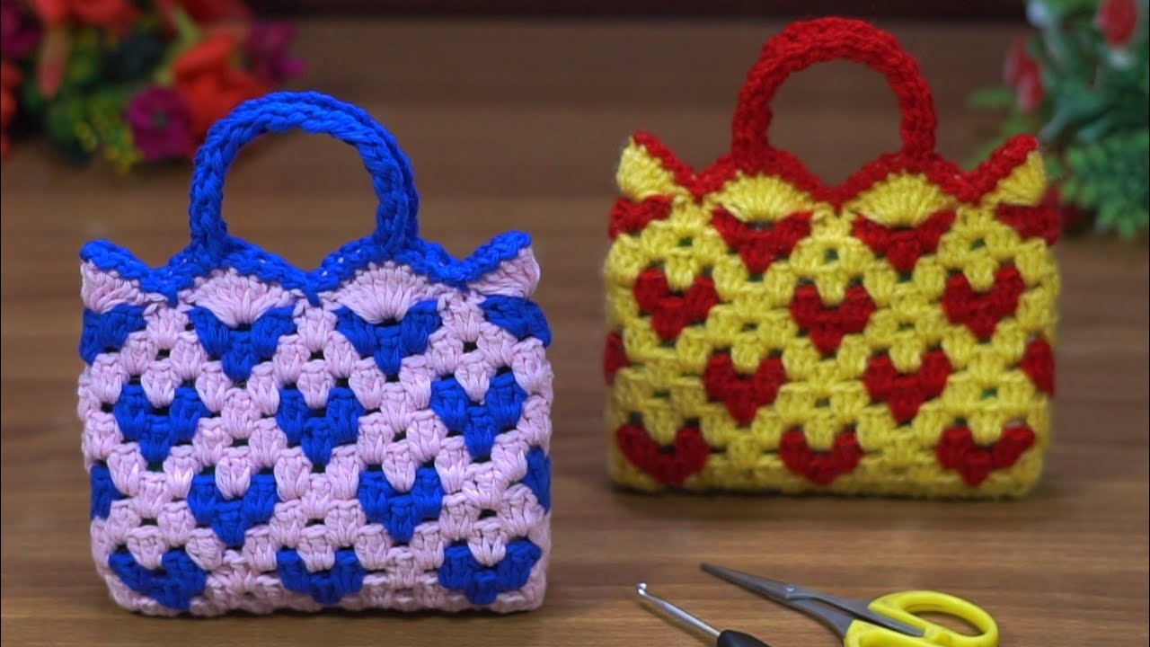 Fantastic°!!💗🌸 Crochet Mini Bag || Easy & Simple || Sarita's