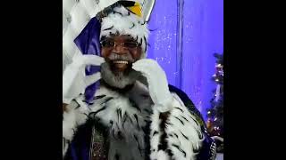 Black Santa EFX Patrick Moss also signs