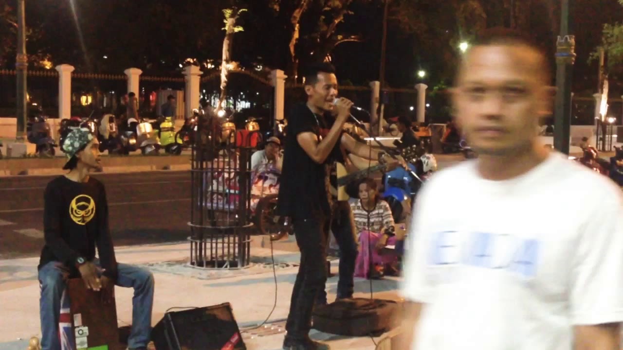 Pupus - Dewa (performed by Unknown)