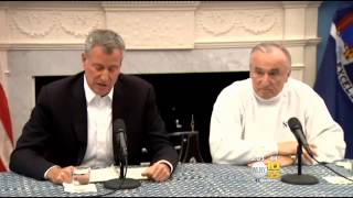 De Blasio, Bratton Deny Rift After NYPD Police Chief Bank's Resignation