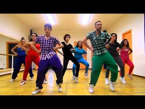 Joey&Rina " Gangnam Style " Choreography Balli di Gruppo 2013