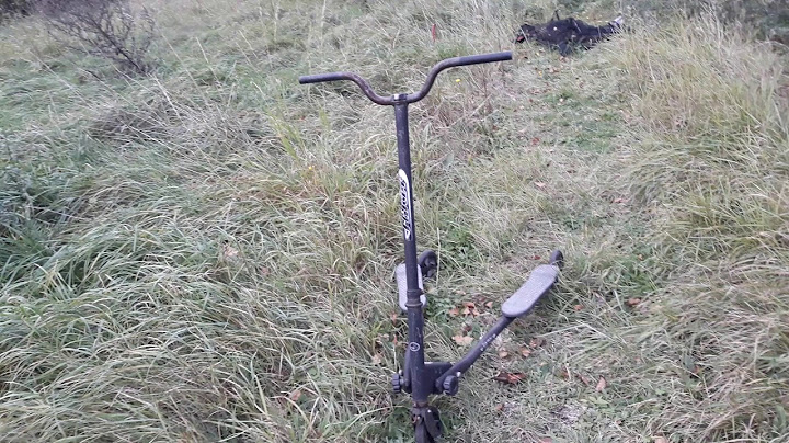 Chasseur De Fantôme Dans Mon Village S1 E7 Je Appelle Les Éspris Qui Ma Griffé