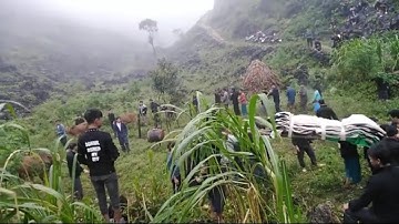 Kinh Hoàng Phong Tục Đám Ma Của Người Dân Tộc Mông Trên Cao Nguyê Đá