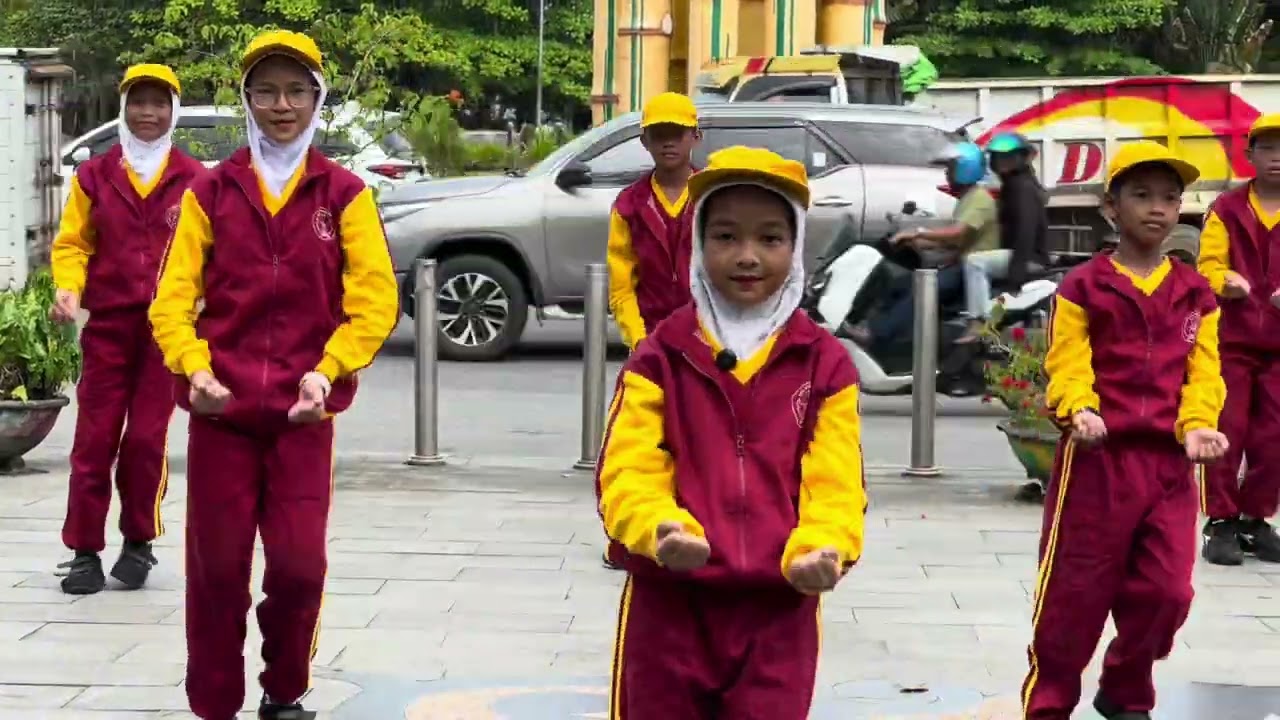 Lomba Senam Anak Indonesia Hebat 2025 SDN 09 Pontianak Barat Kalimantan Barat