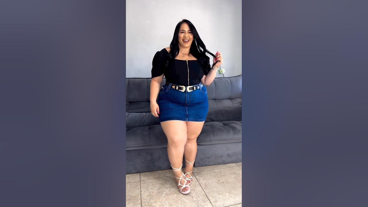 Try on haul model. Try on haul model