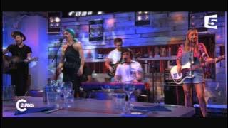 Sheppard 'Let me down easy' - C à vous - 09/09/2014